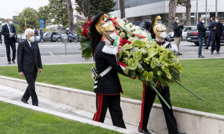 Mattarella: «Buon Primo maggio all’Italia che riparte»