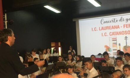 Scuola in musica e arte con le orchestre gemellate Catanoso-De Gasperi e Laureana