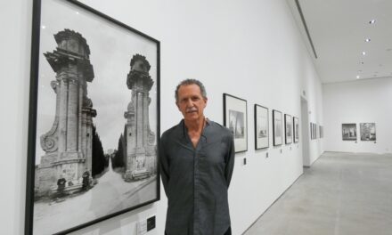 George Tatge “Italia metafisica”, mostra fotografica: dalla Valle d’Aosta alla Sicilia con la leggendaria Deardorff
