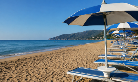 Spiagge sempre più care: + 6% nel 2026 e +24% negli ultimi 5 anni. I dati e la raccolta firme di Altroconsumo 
